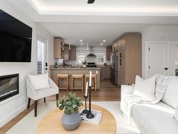 23 Oakdale Crescent  Dartmouth, NS B3A 2L7