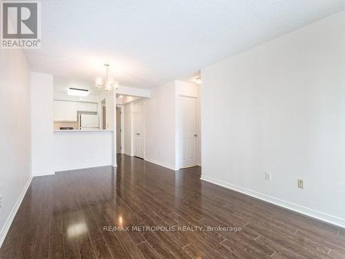 719 - 942 Yonge Street, Toronto, ON - Indoor