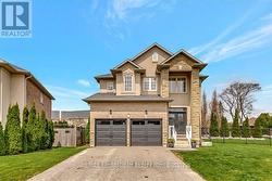 349 VALRIDGE DRIVE  Hamilton, ON L9G 0B1