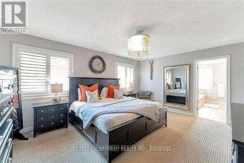 349 Valridge Drive, Hamilton, ON - Indoor Photo Showing Bedroom