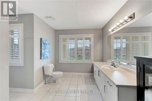 349 Valridge Drive, Hamilton, ON - Indoor Photo Showing Bathroom