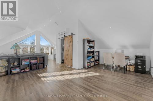 124 Colver Street, West Lincoln, ON - Indoor