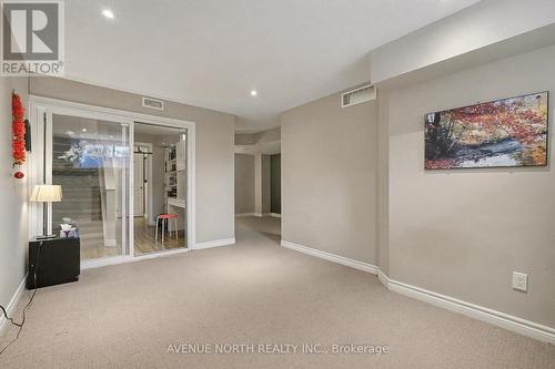 365 Cooks Mill Crescent, Ottawa, ON - Indoor Photo Showing Other Room