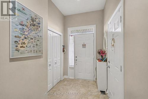 365 Cooks Mill Crescent, Ottawa, ON - Indoor Photo Showing Other Room