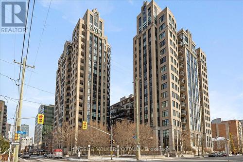 Welcome to Hudson Park! - 207 - 235 Kent Street, Ottawa, ON - Outdoor With Balcony With Facade