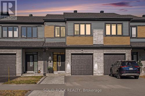525 Cope Drive, Ottawa, ON - Outdoor With Facade