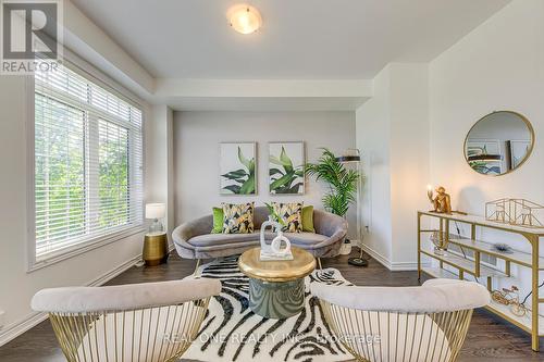 3116 Postridge Drive, Oakville, ON - Indoor