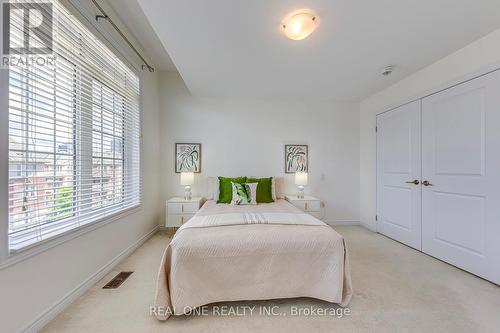 3116 Postridge Drive, Oakville, ON - Indoor Photo Showing Bedroom
