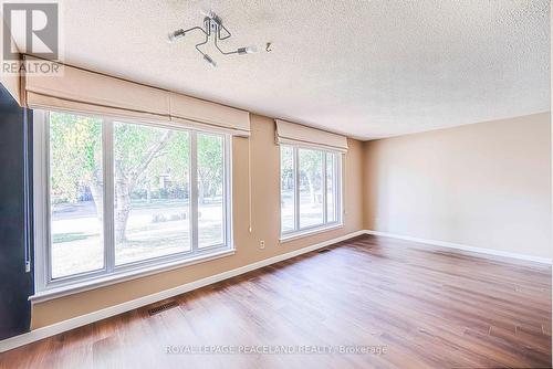 1097 Parthia Crescent, Mississauga, ON - Indoor Photo Showing Other Room