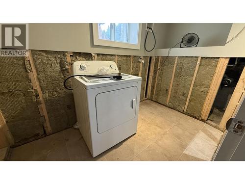 1333 E 8Th Avenue, Prince Rupert, BC - Indoor Photo Showing Laundry Room