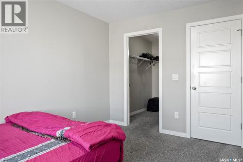 39 5702 Gordon Road, Regina, SK - Indoor Photo Showing Bedroom