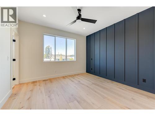 ready for your sweet dreams!! - 857 Kinnear Court, Kelowna, BC - Indoor Photo Showing Other Room