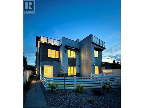 857 Kinnear Court, Kelowna, BC - Outdoor