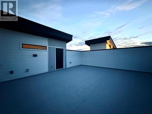 Sunsets from the roof top - 857 Kinnear Court, Kelowna, BC - Outdoor With Exterior