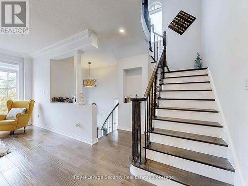 128 Daiseyfield Crescent, Vaughan, ON - Indoor Photo Showing Other Room