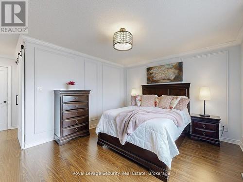 128 Daiseyfield Crescent, Vaughan, ON - Indoor Photo Showing Bedroom