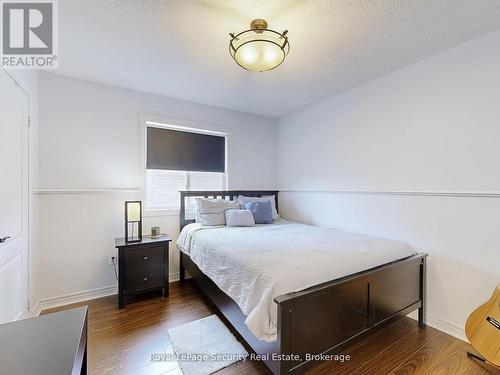 128 Daiseyfield Crescent, Vaughan, ON - Indoor Photo Showing Bedroom