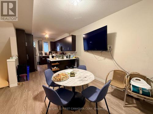 941 - 941 Battery Park, London North (North M), ON - Indoor Photo Showing Dining Room