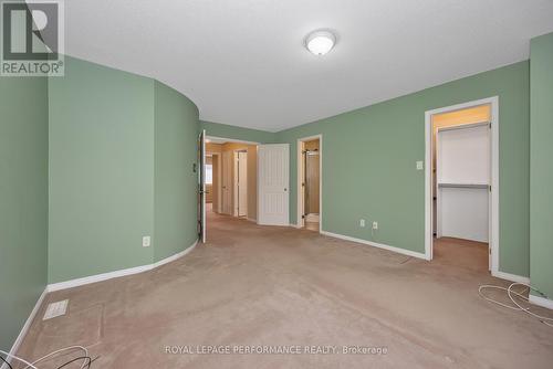 2004 Breezewood Street, Ottawa, ON - Indoor Photo Showing Other Room