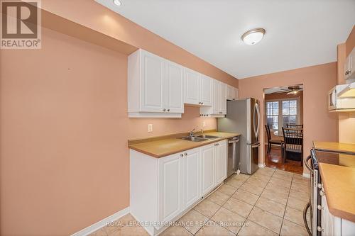 2004 Breezewood Street, Ottawa, ON - Indoor Photo Showing Kitchen With Double Sink