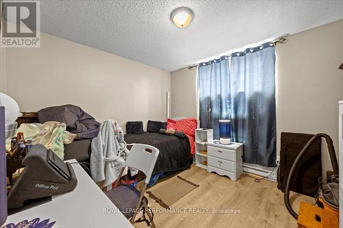 1702 Russell Road, Ottawa, ON - Indoor