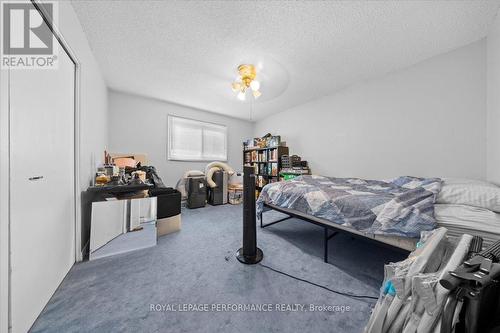 1702 Russell Road, Ottawa, ON - Indoor Photo Showing Bedroom
