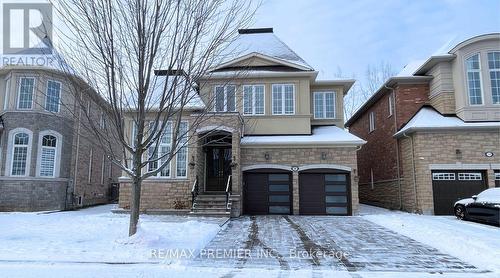 64 HEINTZMAN CRESCENT  Vaughan, ON L6A 4T1