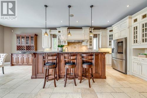 3341 Lakeshore Road, Burlington, ON - Indoor