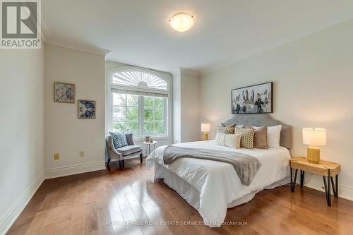 3341 Lakeshore Road, Burlington, ON - Indoor Photo Showing Bedroom
