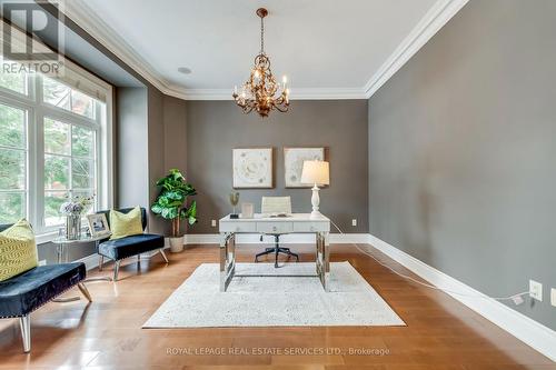 3341 Lakeshore Road, Burlington, ON - Indoor