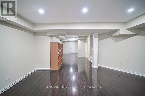 2353 Woodcrest Drive N, Oakville, ON - Indoor Photo Showing Other Room