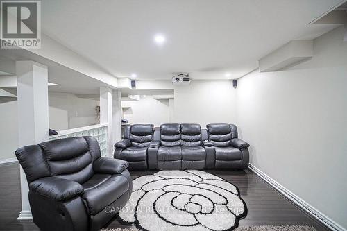 2353 Woodcrest Drive N, Oakville, ON - Indoor