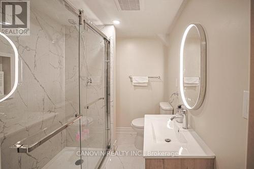 2353 Woodcrest Drive N, Oakville, ON - Indoor Photo Showing Bathroom