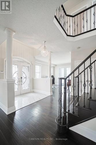 2353 Woodcrest Drive N, Oakville, ON - Indoor Photo Showing Other Room