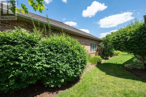 2409 Marlene Stewart Street, London South (South A), ON - Outdoor