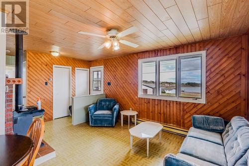 1-2 Easy Street, Hearts Delight, NL - Indoor