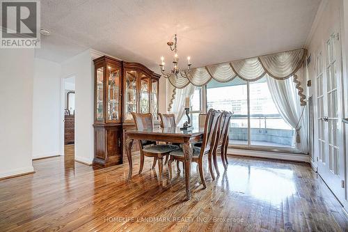 503 - 130 Carlton Street, Toronto, ON - Indoor Photo Showing Dining Room