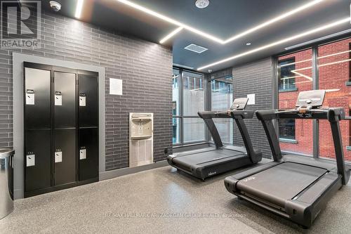 4402 - 327 King Street W, Toronto, ON - Indoor Photo Showing Gym Room