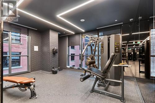 4402 - 327 King Street W, Toronto, ON - Indoor Photo Showing Gym Room