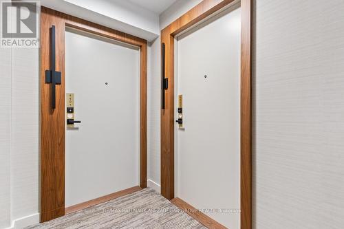 4402 - 327 King Street W, Toronto, ON - Indoor Photo Showing Other Room