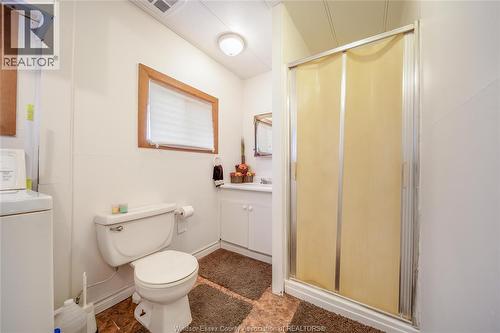 56 Holly Street, Lakeshore, ON - Indoor Photo Showing Bathroom