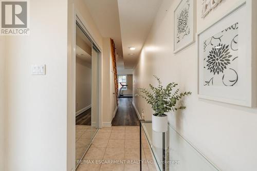 38 Archibald Mews, Toronto, ON - Indoor Photo Showing Other Room