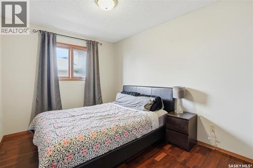 2815 Corbett Road, Regina, SK - Indoor Photo Showing Bedroom