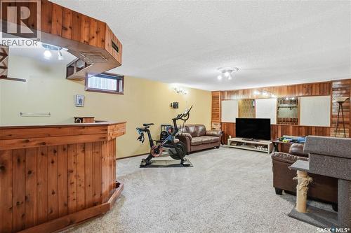 2815 Corbett Road, Regina, SK - Indoor