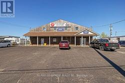 53 STEELES AVENUE E  Milton, ON L9T 1X9