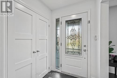 21 Decarie Circle, Toronto, ON - Indoor Photo Showing Other Room