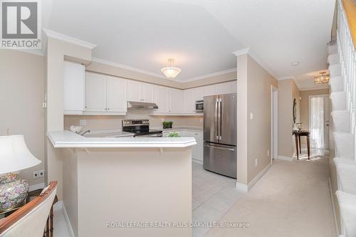 53 Kildonan Crescent, Hamilton, ON - Indoor Photo Showing Kitchen