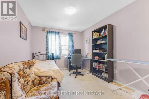 97 Black Bear Way, Ottawa, ON - Indoor Photo Showing Office