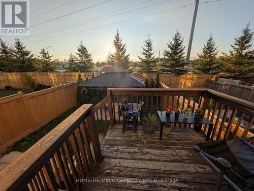 16 - 2019 Trawden Way, Oakville, ON - Outdoor