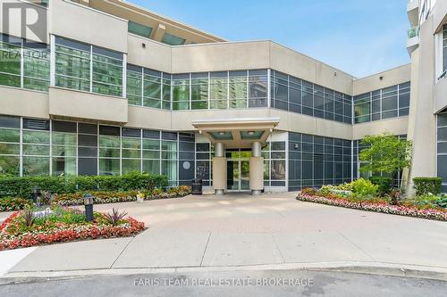 308 - 1 Elm Drive W, Mississauga, ON - Outdoor